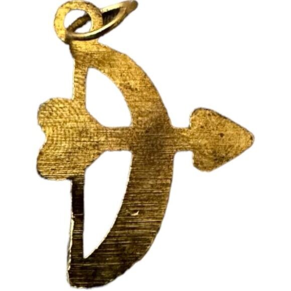 Gold Tone Bow & Arrow Pendant Charm - Picture 3 of 3